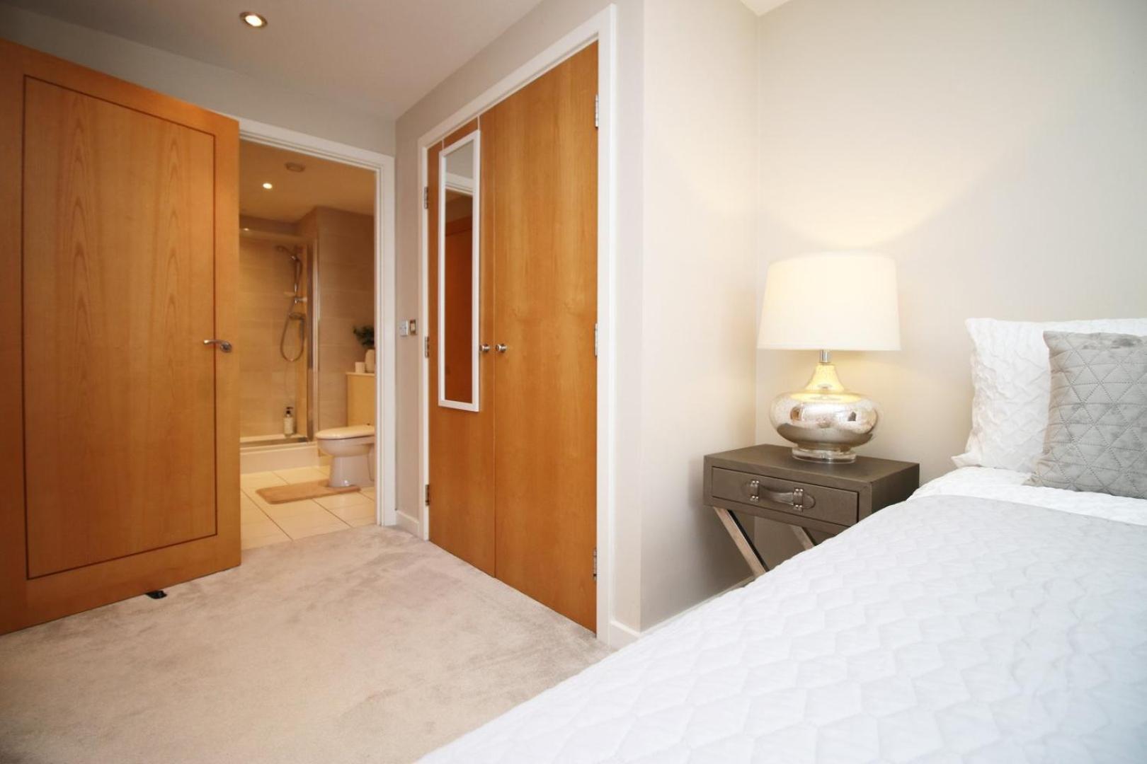 Perfect Getaway In Cardiff Marina Apartman Kültér fotó